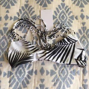 Mikoh Banyans Botanical Top